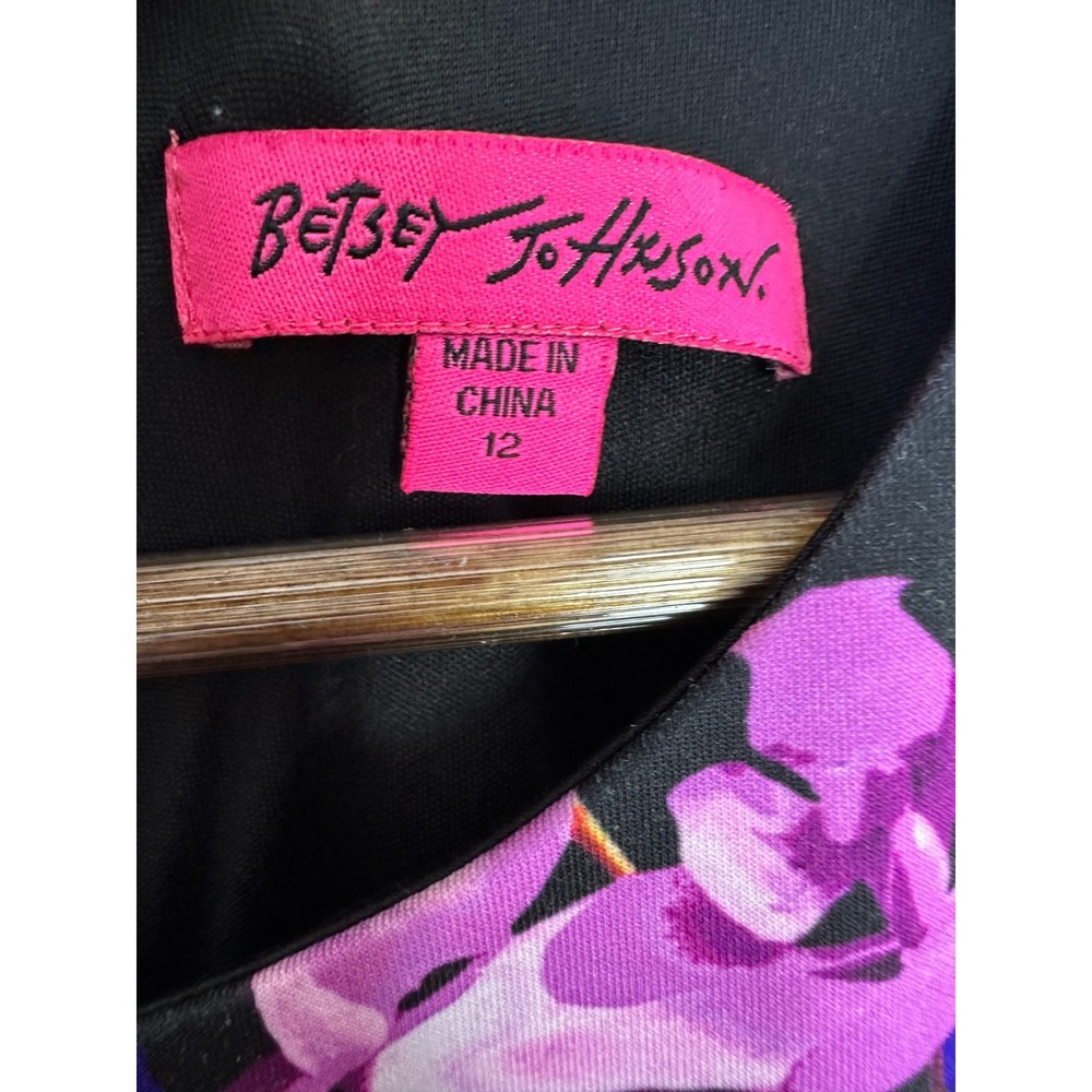 Betsey Johnson Floral Scuba Sheath Dress Size 12 Cap Sleeve Cocktail Romantic - Picture 9 of 12